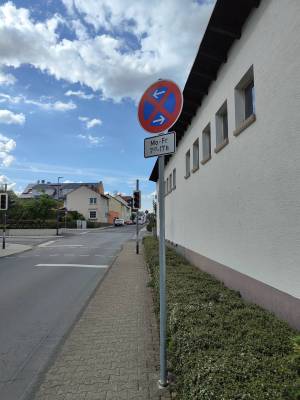 Zeitlich befristetes Halteverbot in der Bauzufahrtstraße